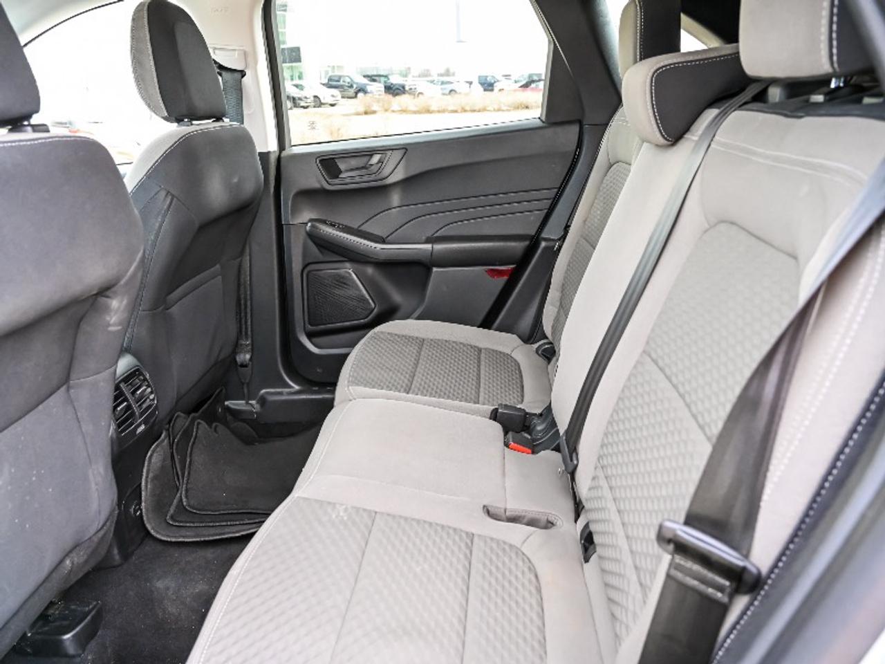 2022 Ford Escape SE Photo