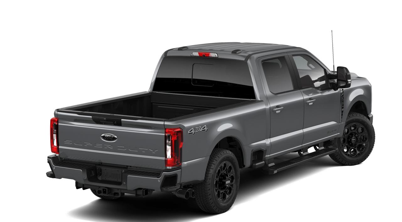 2026 Ford F-250 4X4 Crew Cab Pickup/ Photo