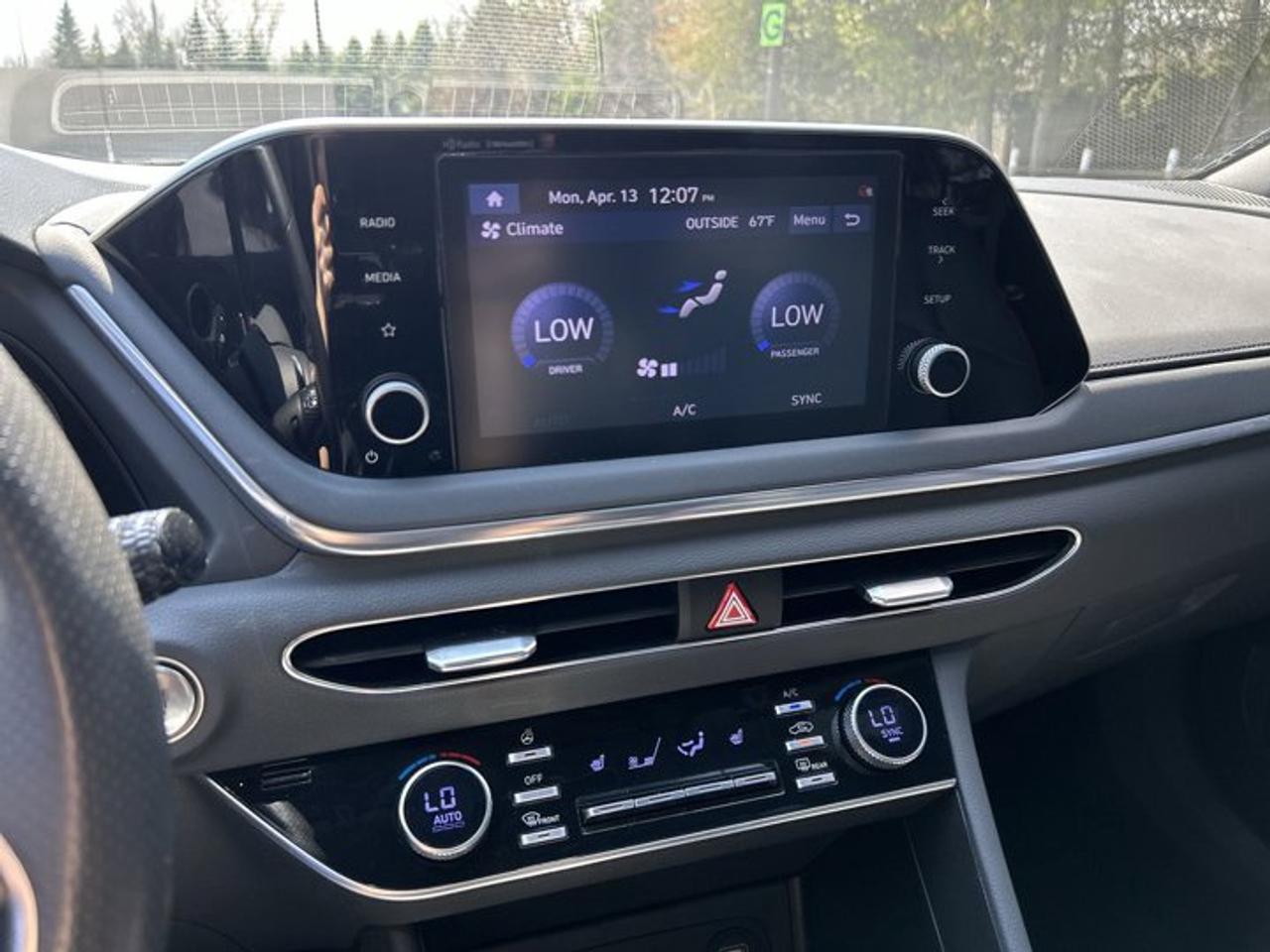 2022 Hyundai Sonata Sport 1.6T | No accidents | One owner | Heated Steering Wheel Photo