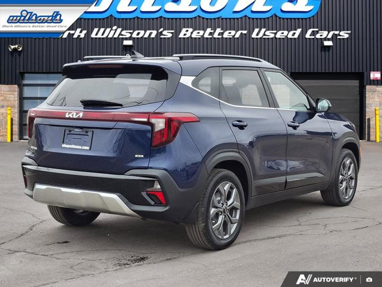 2024 Kia Seltos EX AWD | Leather | Sunroof | Heated Wheel + Seats | CarPlay + Android | Rear Camera and More ! Photo