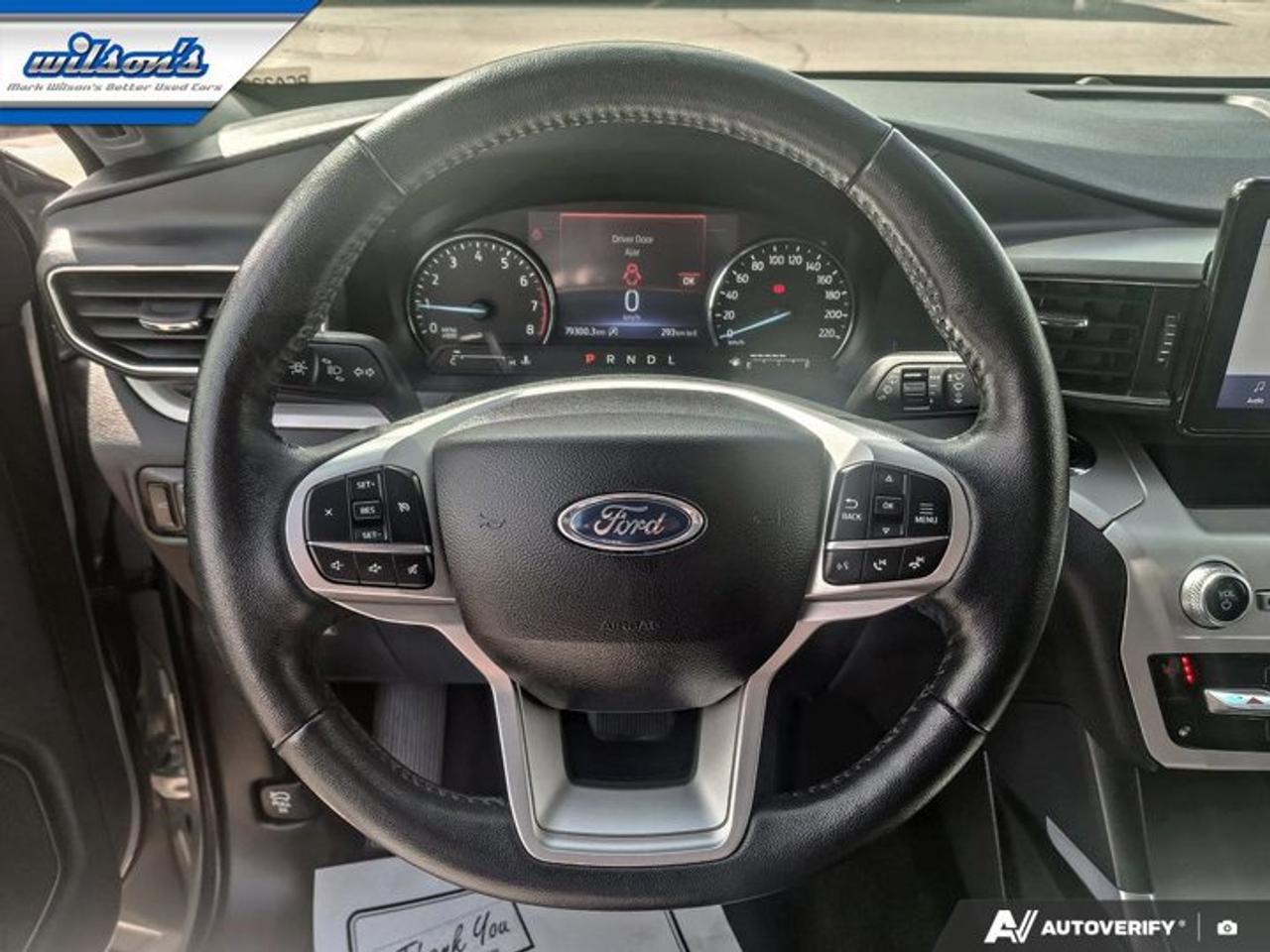 2024 Ford Explorer XLT AWD | Leather | Heated Seats | CarPlay + Android | Rear Camera | and More ! Photo