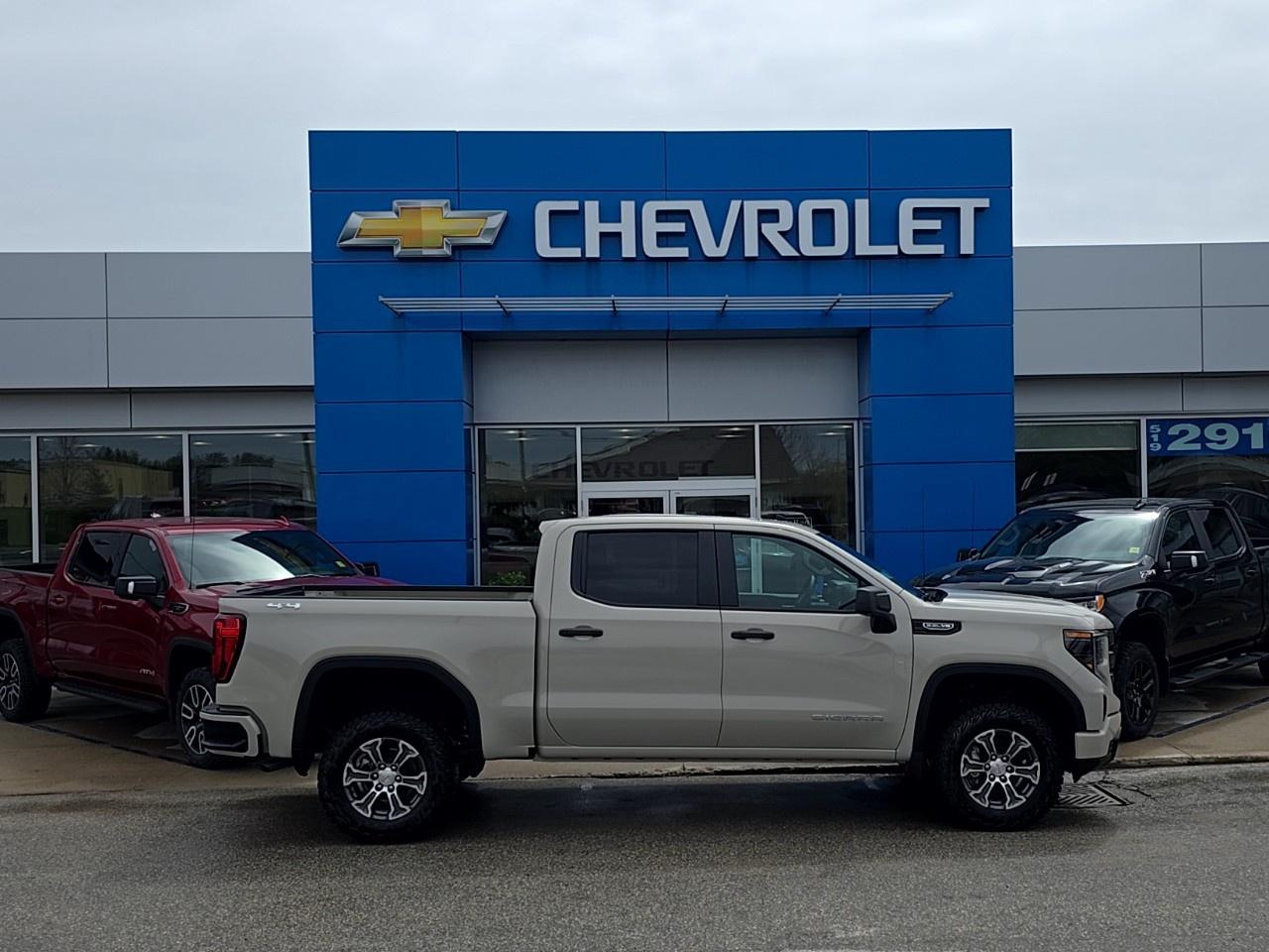 2026 GMC Sierra 1500 Crew Cab Short Box 4-Wheel Drive Pro Photo