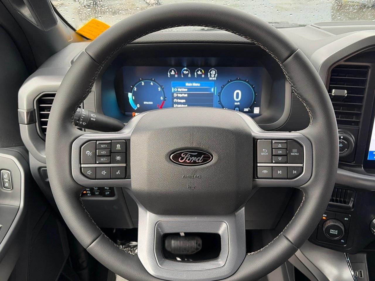2026 Ford F-150 XLT 4WD SuperCrew 5.5' Box Photo