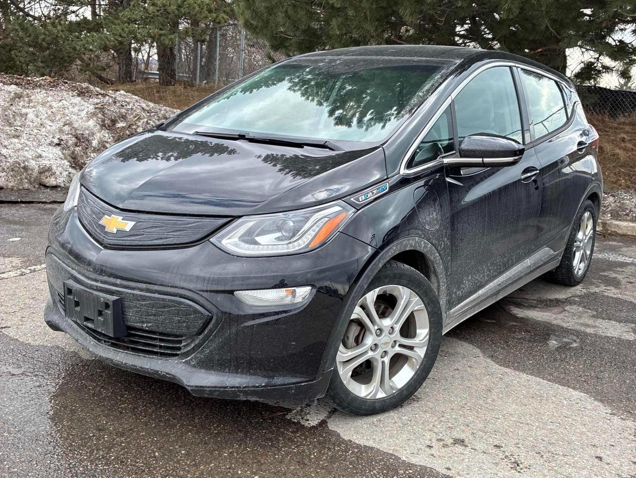 Excellent Battery Health! One Owner, Accident Free Chevrolet Bolt LT! Equipped with Blind Spot Monitoring, Back up Camera, Heated Seats, Heated Steering, Adaptive Cruise Control, Lane Departure Warning, Front Collision Warning, Smart Key with Push Button Start, Apple Car Play, Android Auto, Power Group, Alloy Wheels