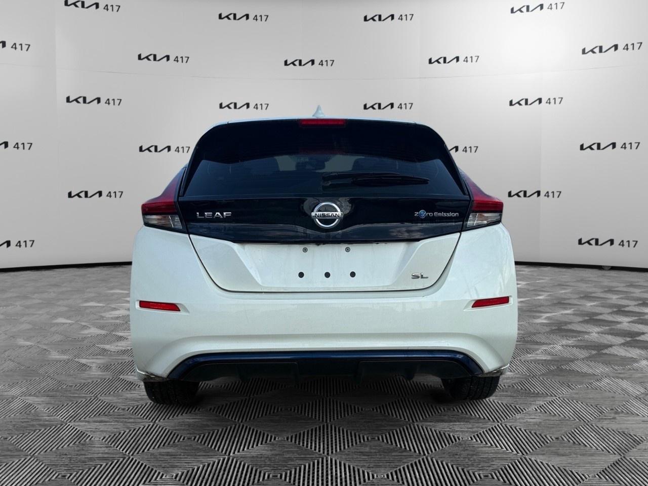 2019 Nissan Leaf  Photo3