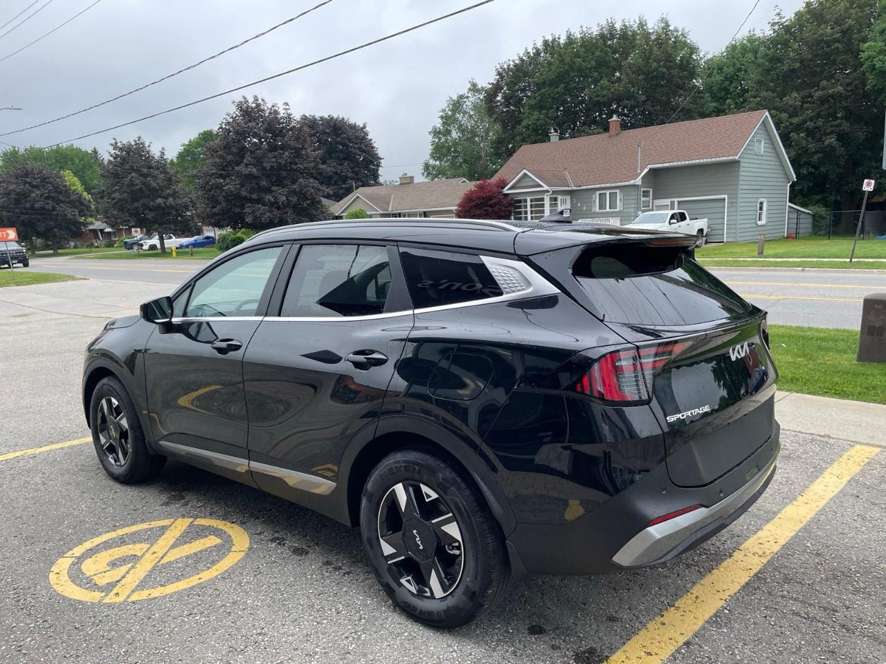 2026 Kia Sportage LX FWD Photo