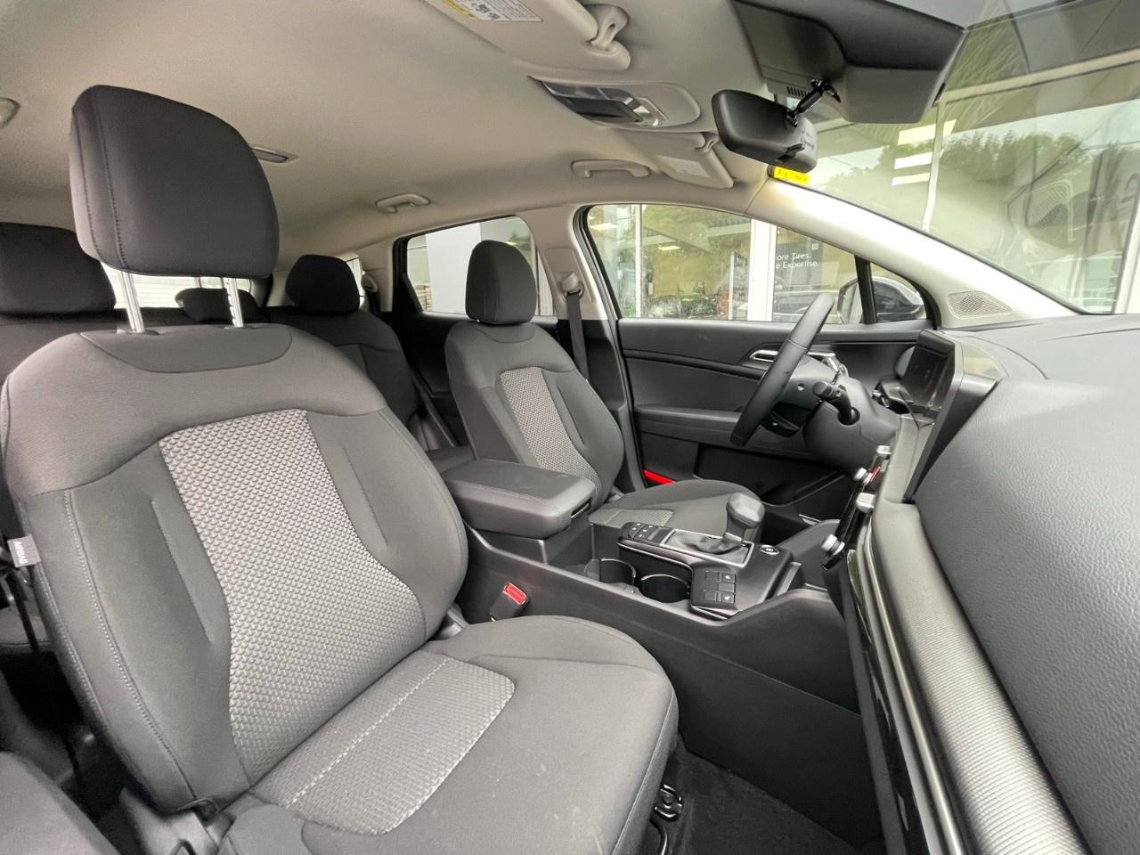 2026 Kia Sportage LX FWD Photo
