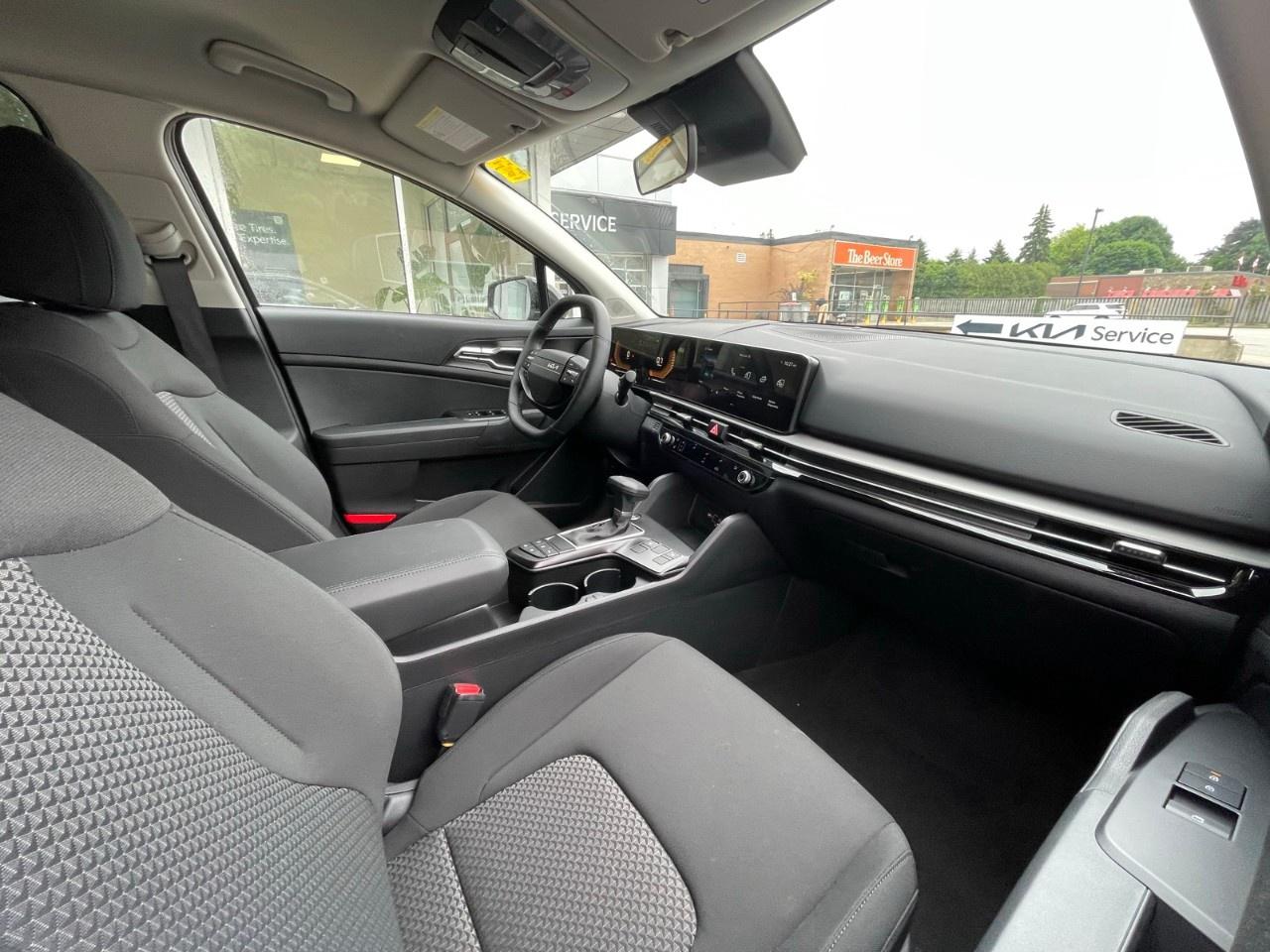 2026 Kia Sportage LX FWD Photo