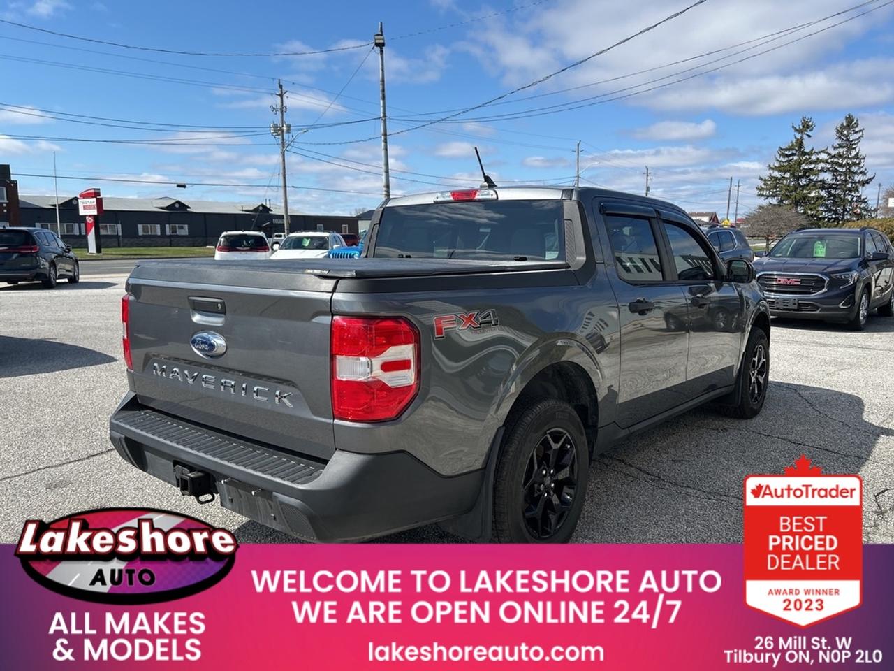 2024 Ford Maverick XLT Photo