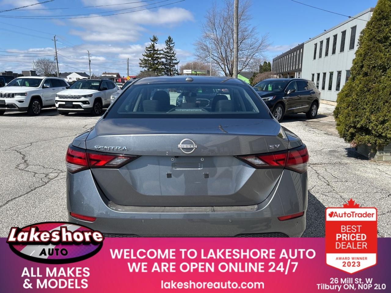 2024 Nissan Sentra SV Photo2