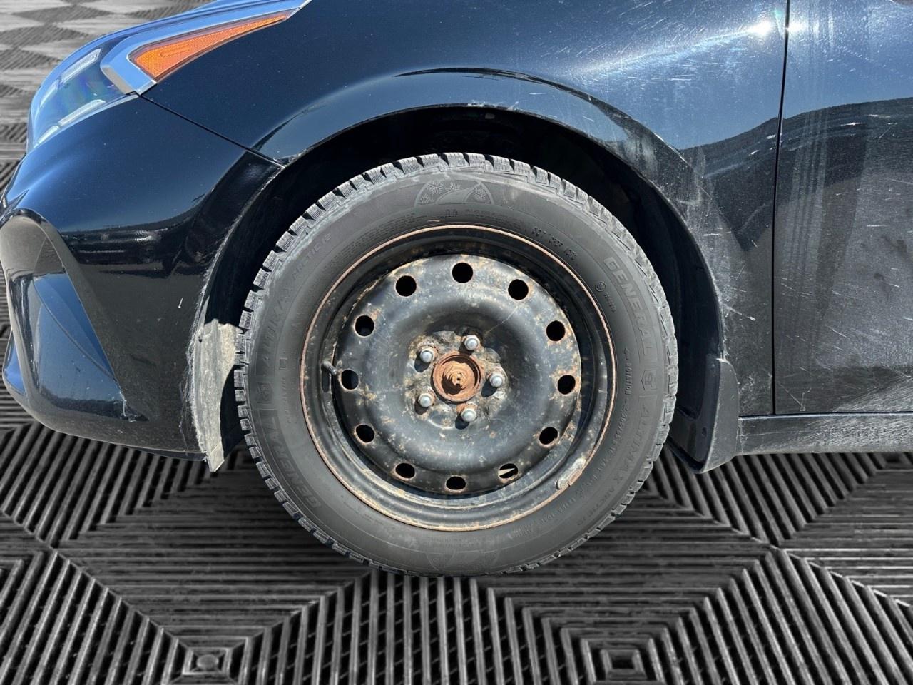 2023 Kia Forte EX  IVT Photo