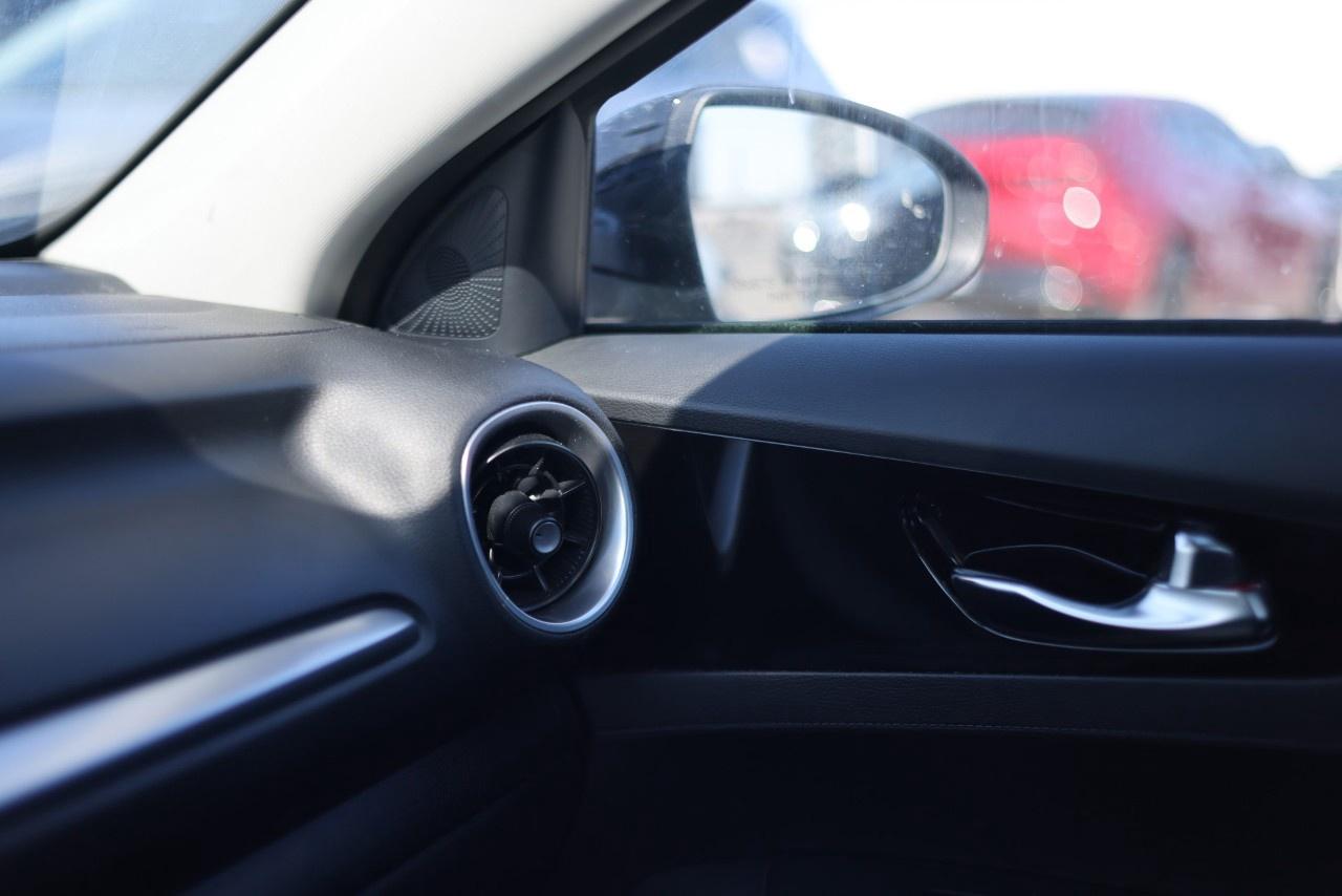 2023 Kia Forte EX  IVT Photo