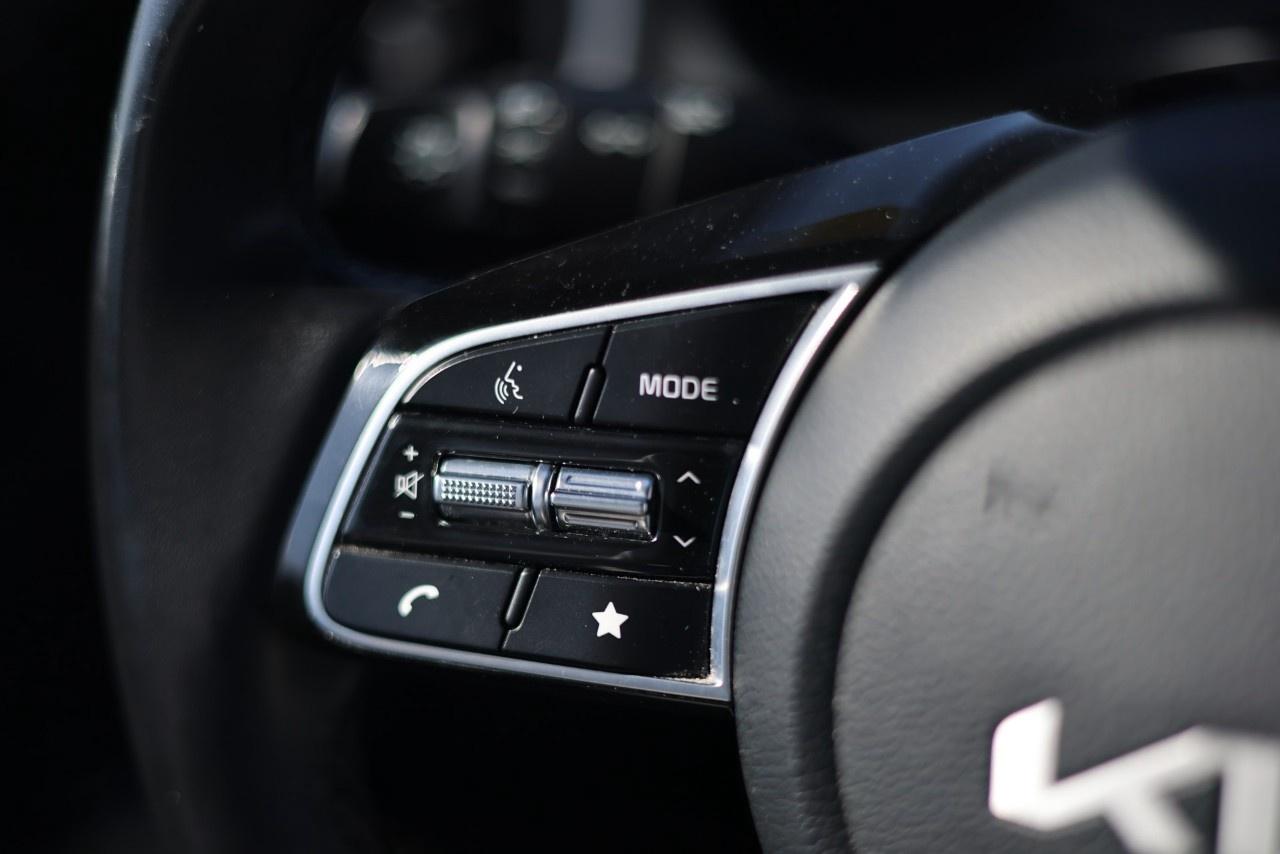 2023 Kia Forte EX  IVT Photo