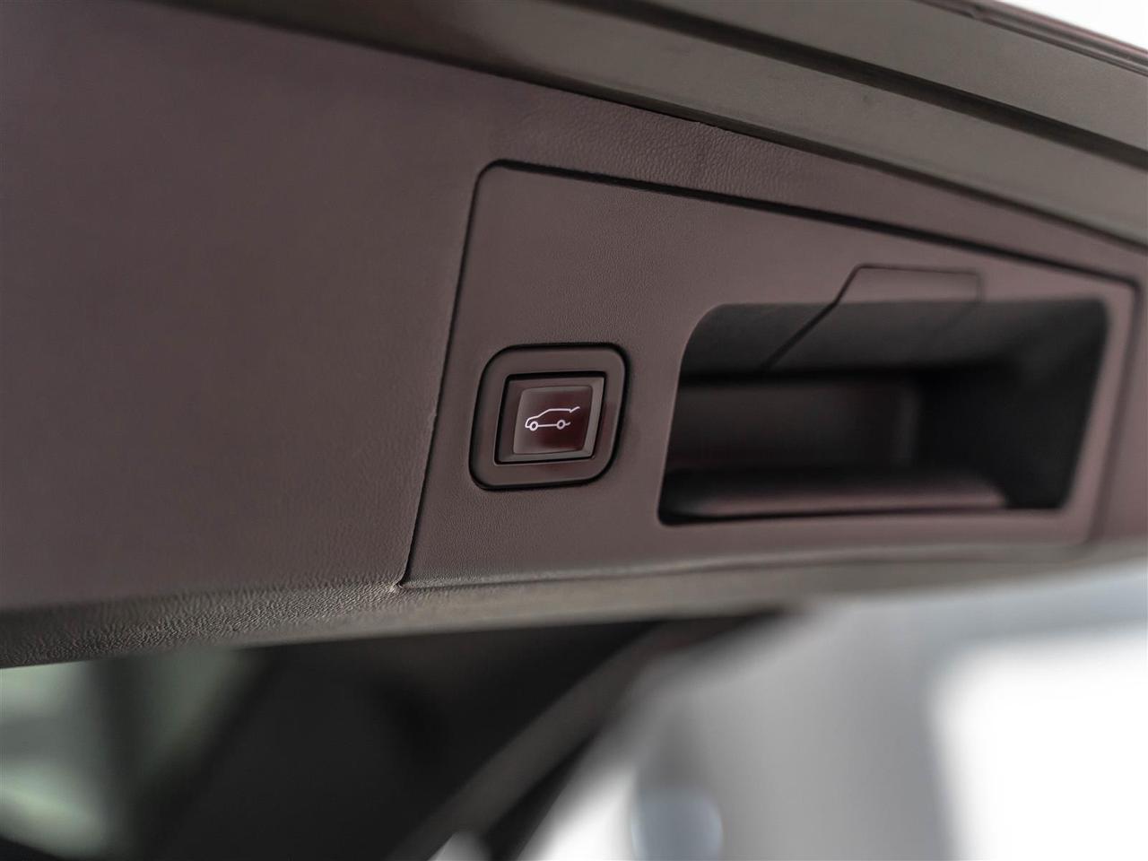 2020 Cadillac XLR PREMIUM LUXURY AWD|BOSE|ADAPT CRUISE|BLINDSPOT|LOADED Photo