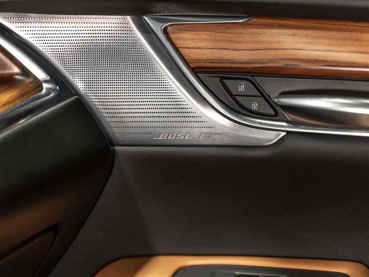 2020 Cadillac XLR PREMIUM LUXURY AWD|BOSE|ADAPT CRUISE|BLINDSPOT|LOADED Photo