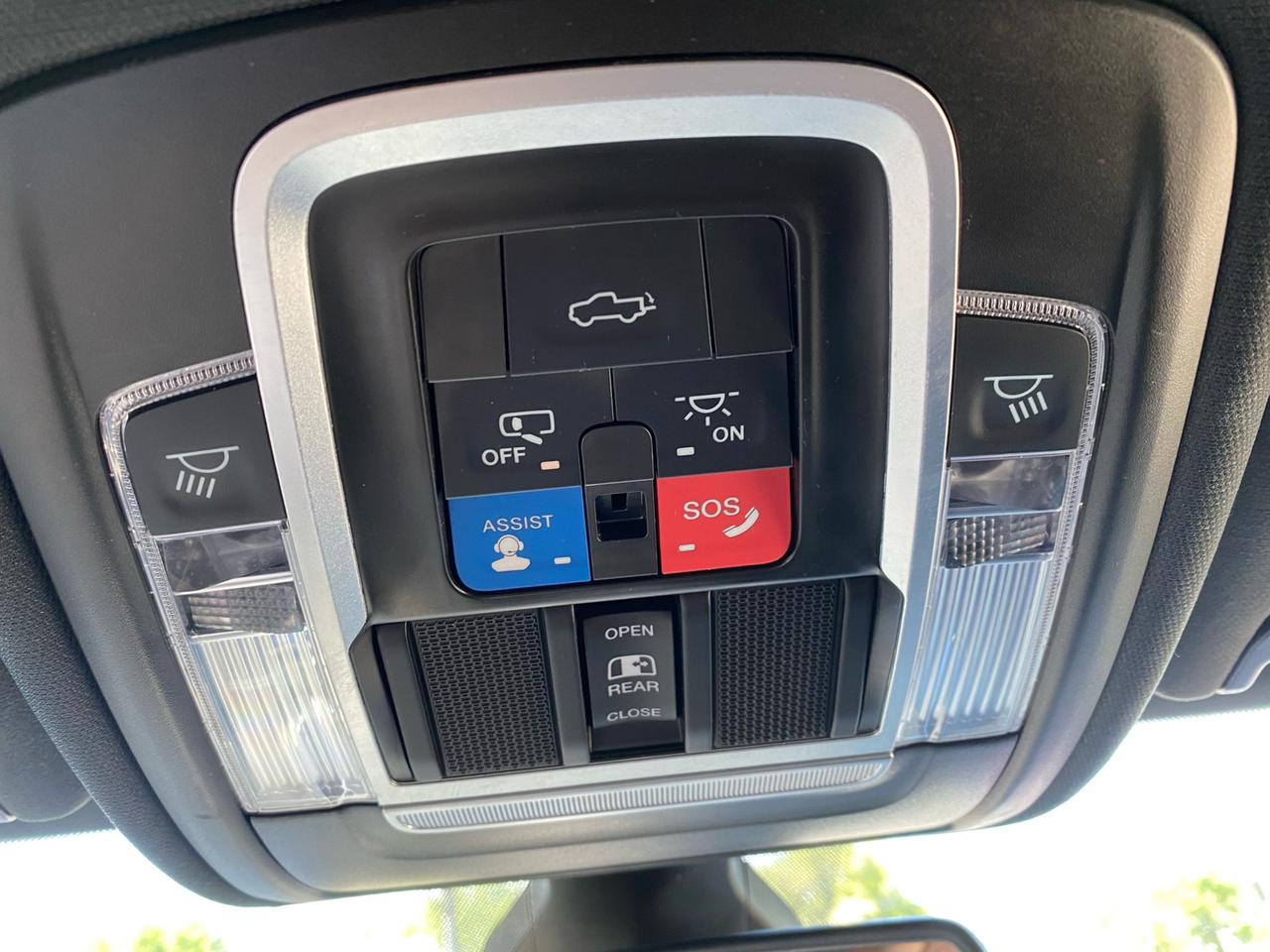 2022 RAM 2500 Laramie | Mega Cab | Cummins Diesel 4X4 | Commercial Leasing Available Photo