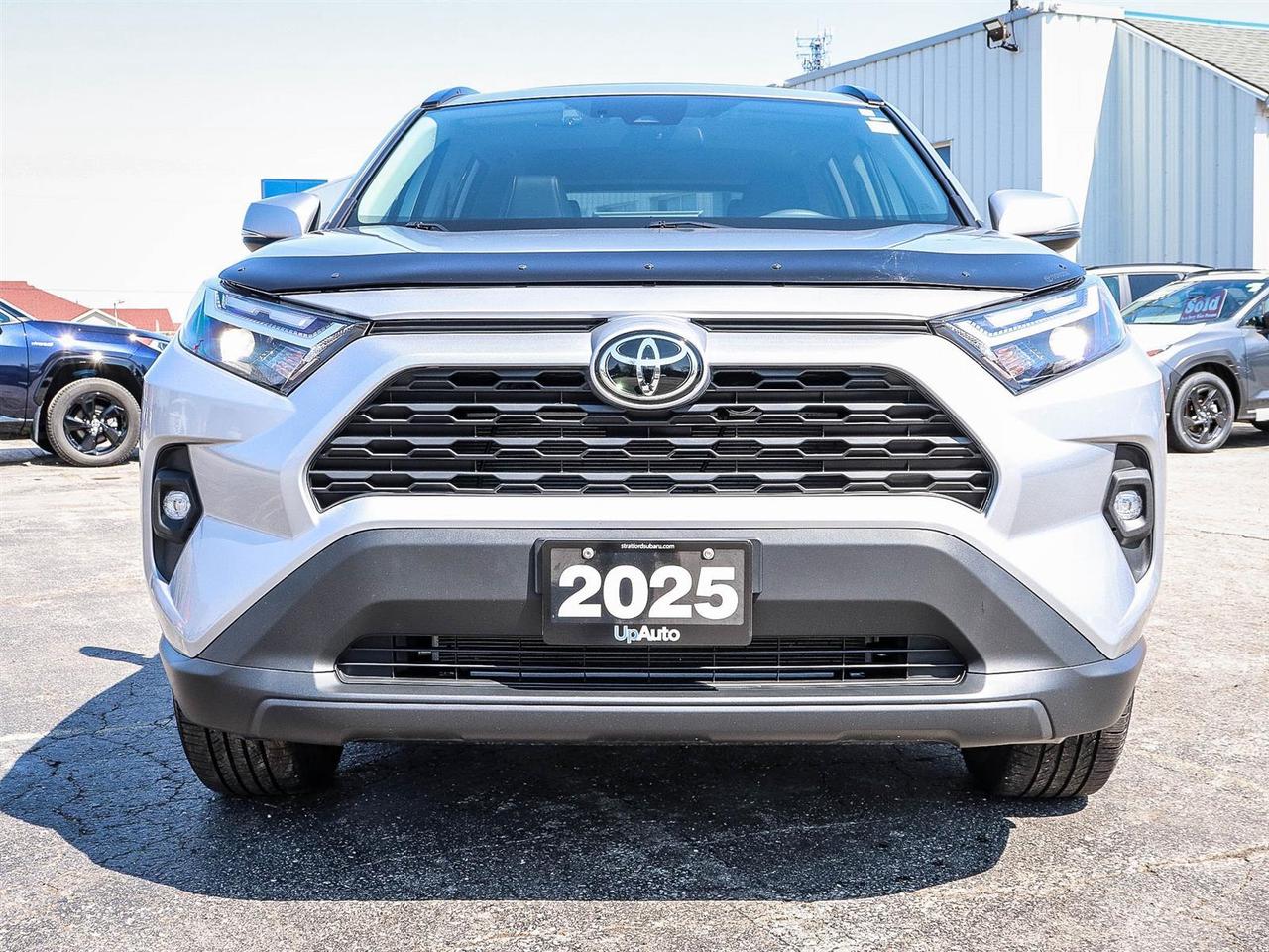 2025 Toyota RAV4 XLE Photo