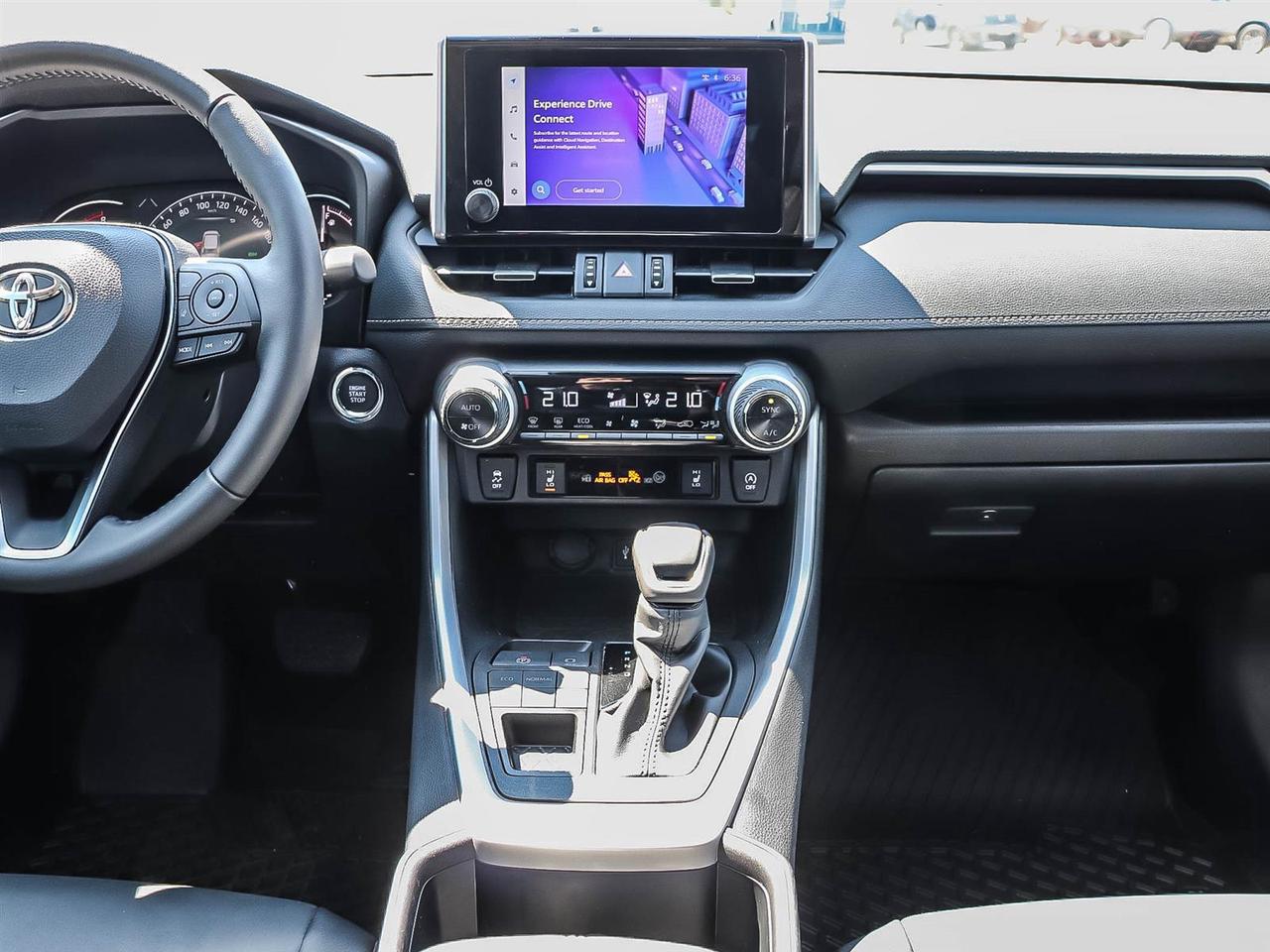 2025 Toyota RAV4 XLE Photo