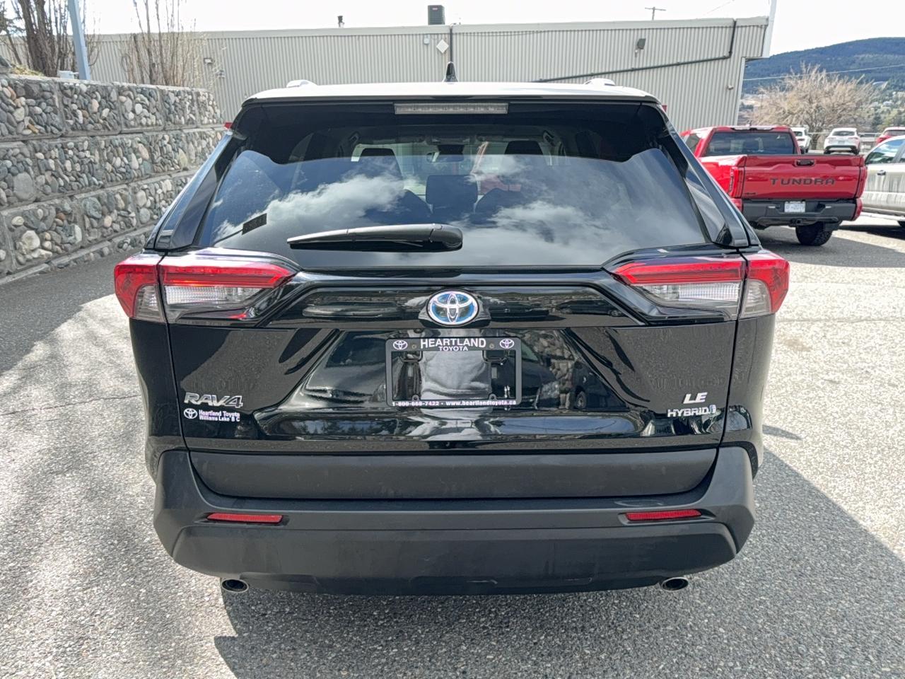 2024 Toyota RAV4 Hybrid LE AWD Photo