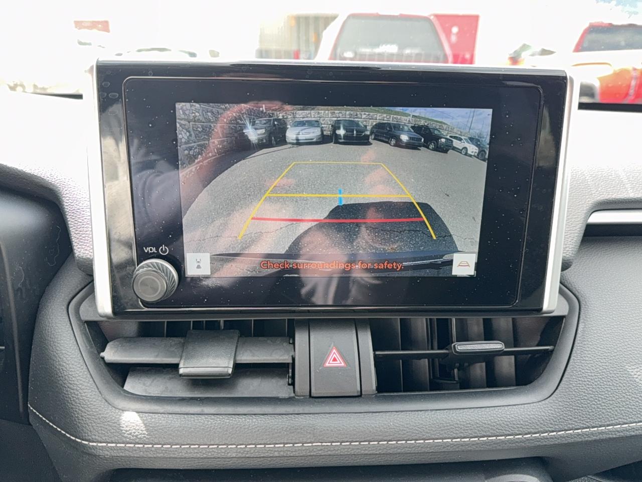 2024 Toyota RAV4 Hybrid LE AWD Photo