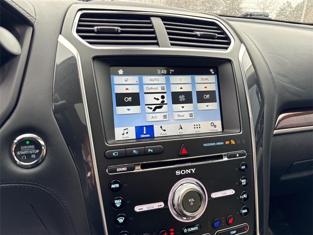 2018 Ford Explorer Platinum  - Sunroof -  Navigation Photo