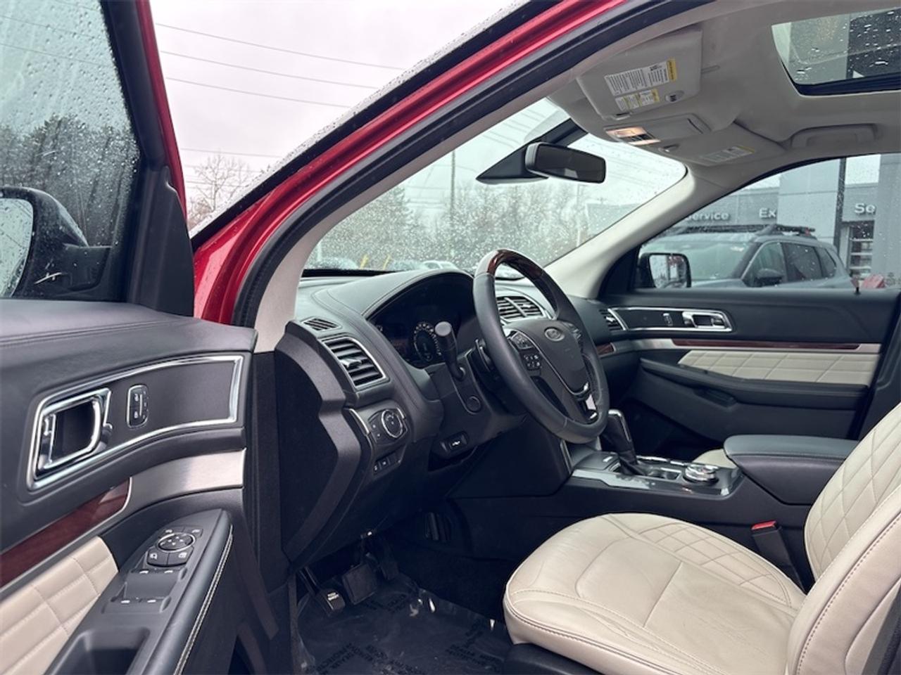 2018 Ford Explorer Platinum  - Sunroof -  Navigation Photo