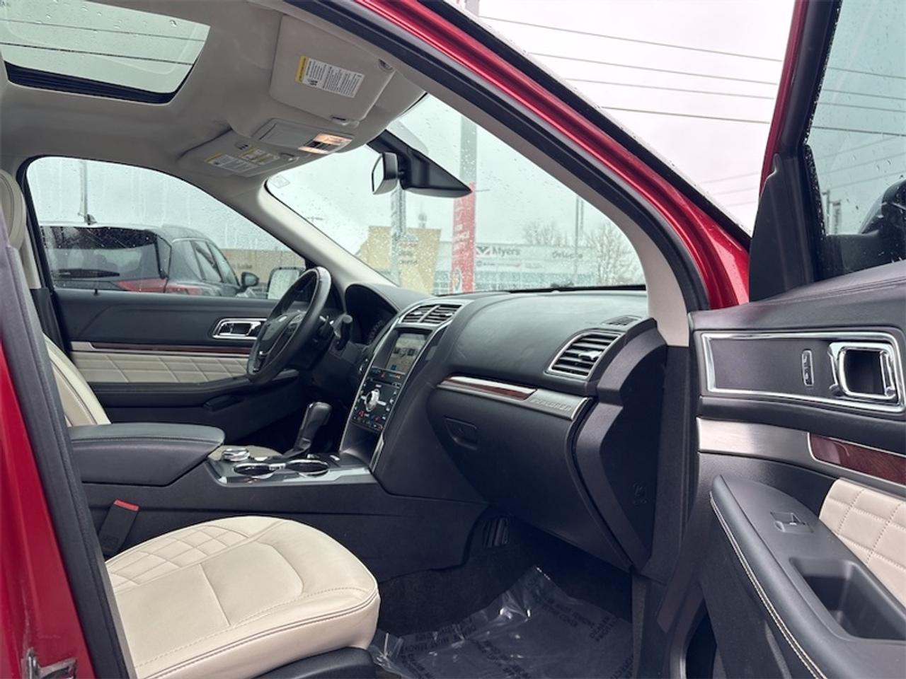 2018 Ford Explorer Platinum  - Sunroof -  Navigation Photo