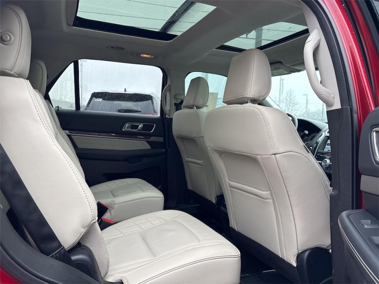 2018 Ford Explorer Platinum  - Sunroof -  Navigation Photo