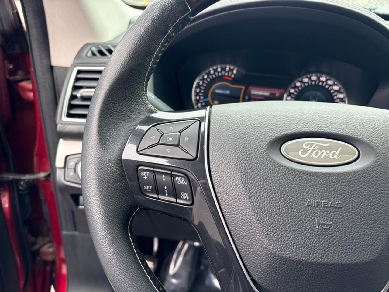 2018 Ford Explorer Platinum  - Sunroof -  Navigation Photo