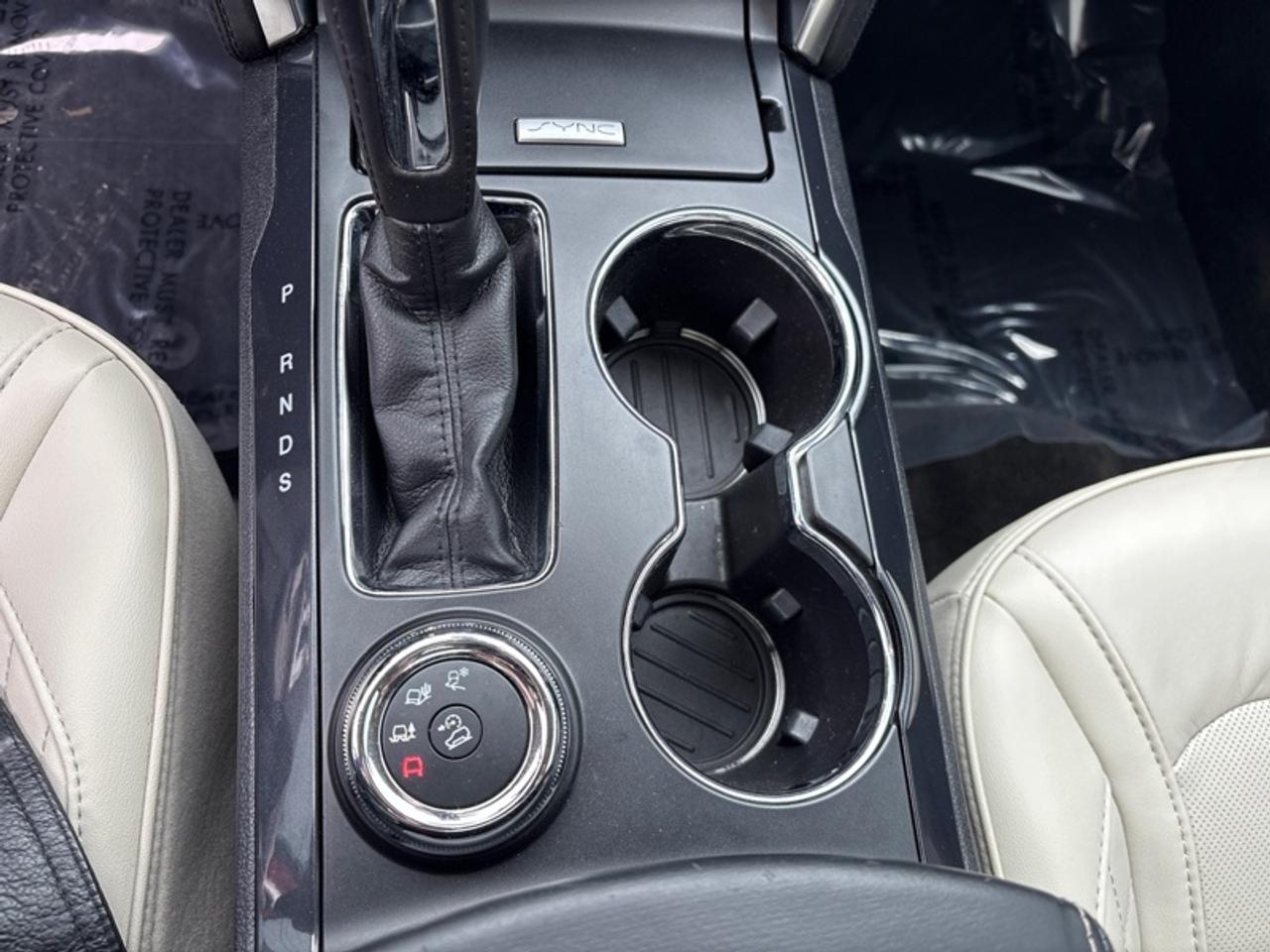 2018 Ford Explorer Platinum  - Sunroof -  Navigation Photo