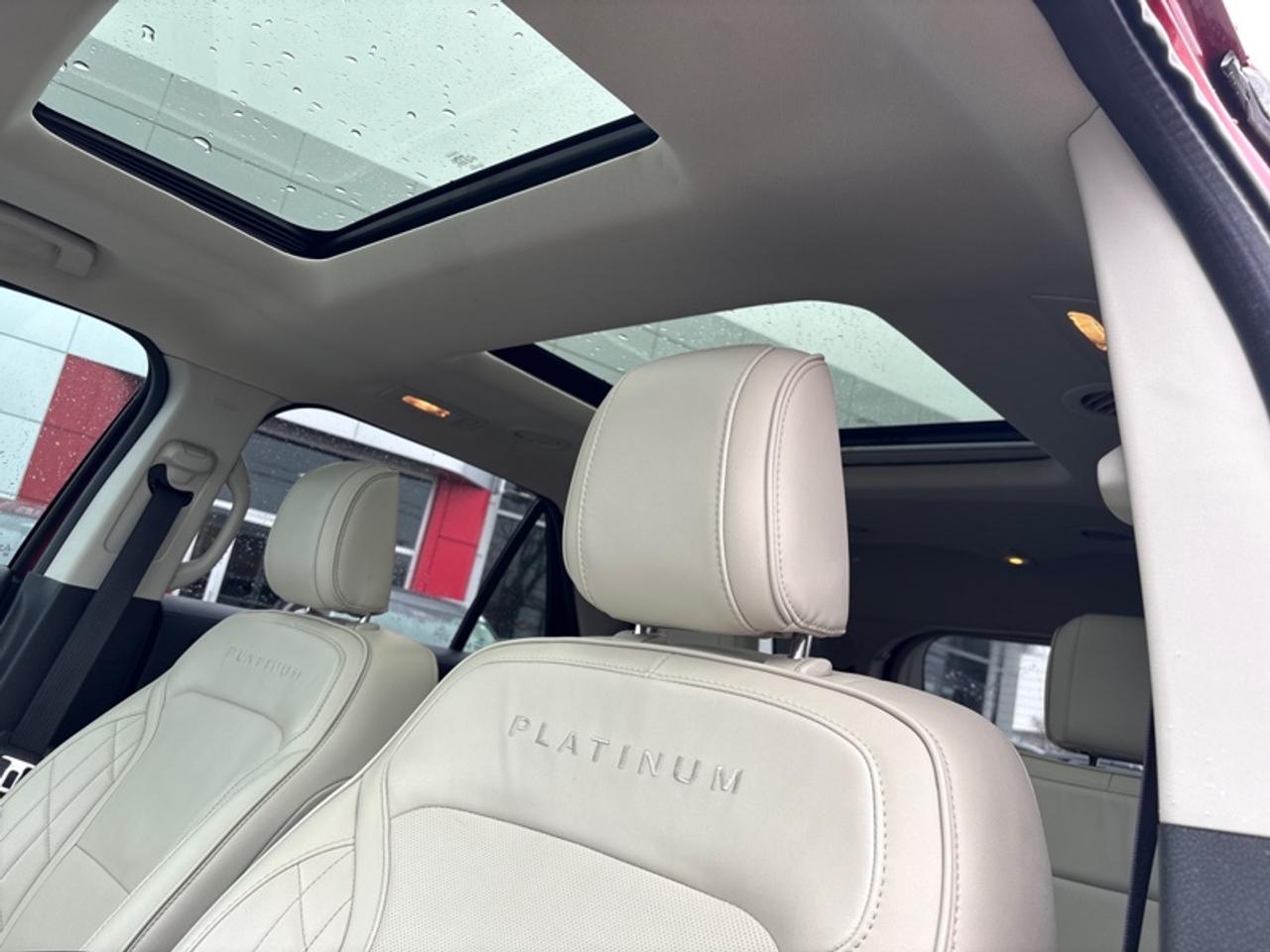 2018 Ford Explorer Platinum  - Sunroof -  Navigation Photo