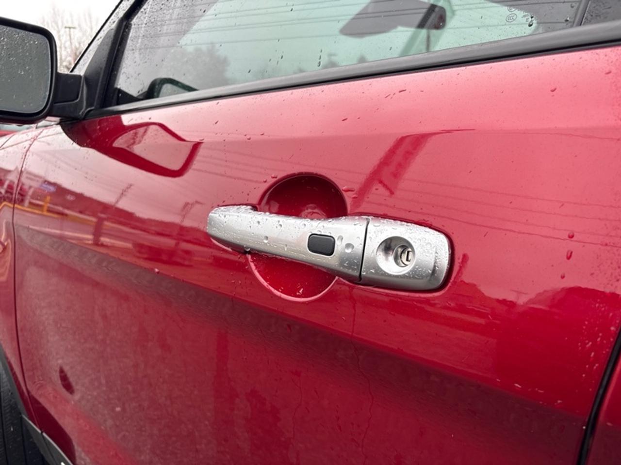 2018 Ford Explorer Platinum  - Sunroof -  Navigation Photo