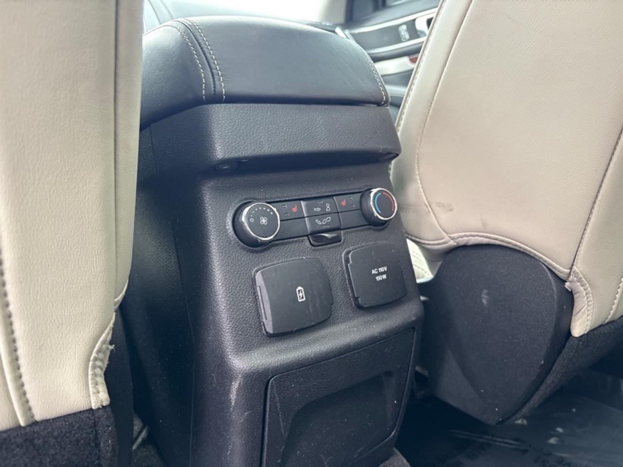 2018 Ford Explorer Platinum  - Sunroof -  Navigation Photo