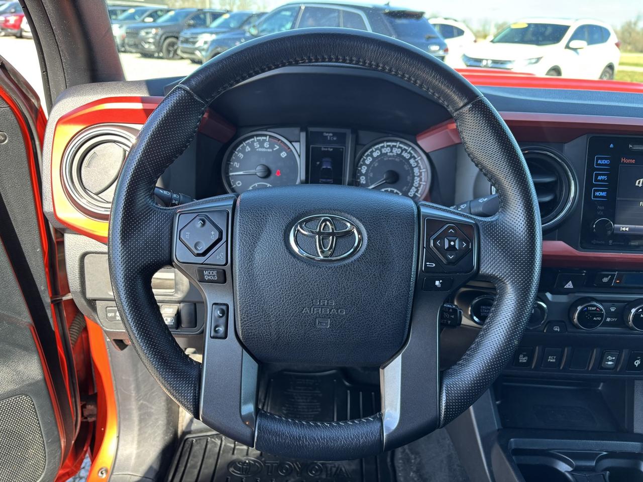 2017 Toyota Tacoma TRD Sport Photo