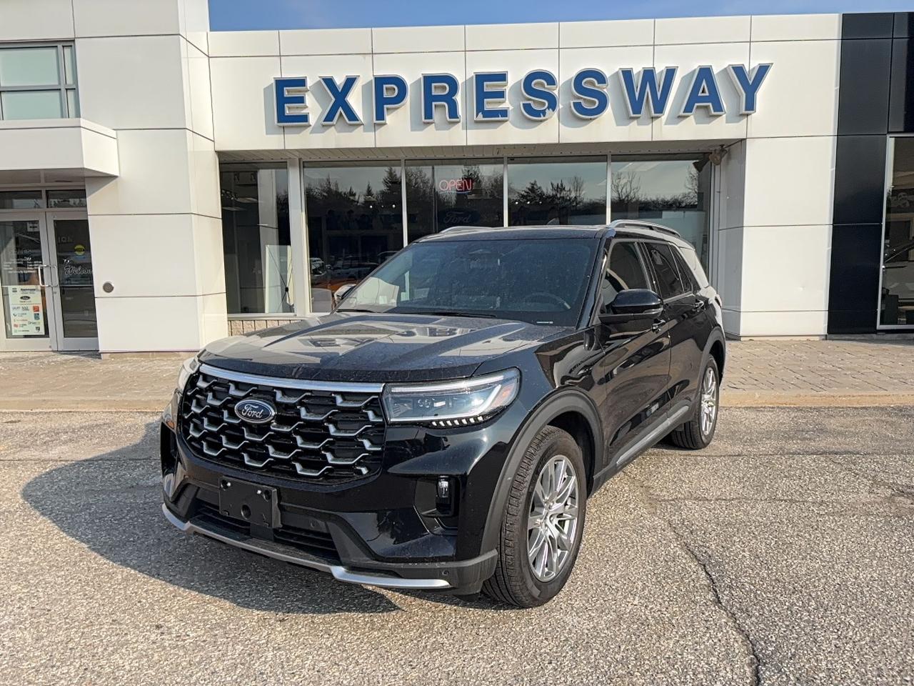 2026 Ford Explorer LOADED! 2.3L ECOBOOST! LEATHER, NAV, POWER GATE!
