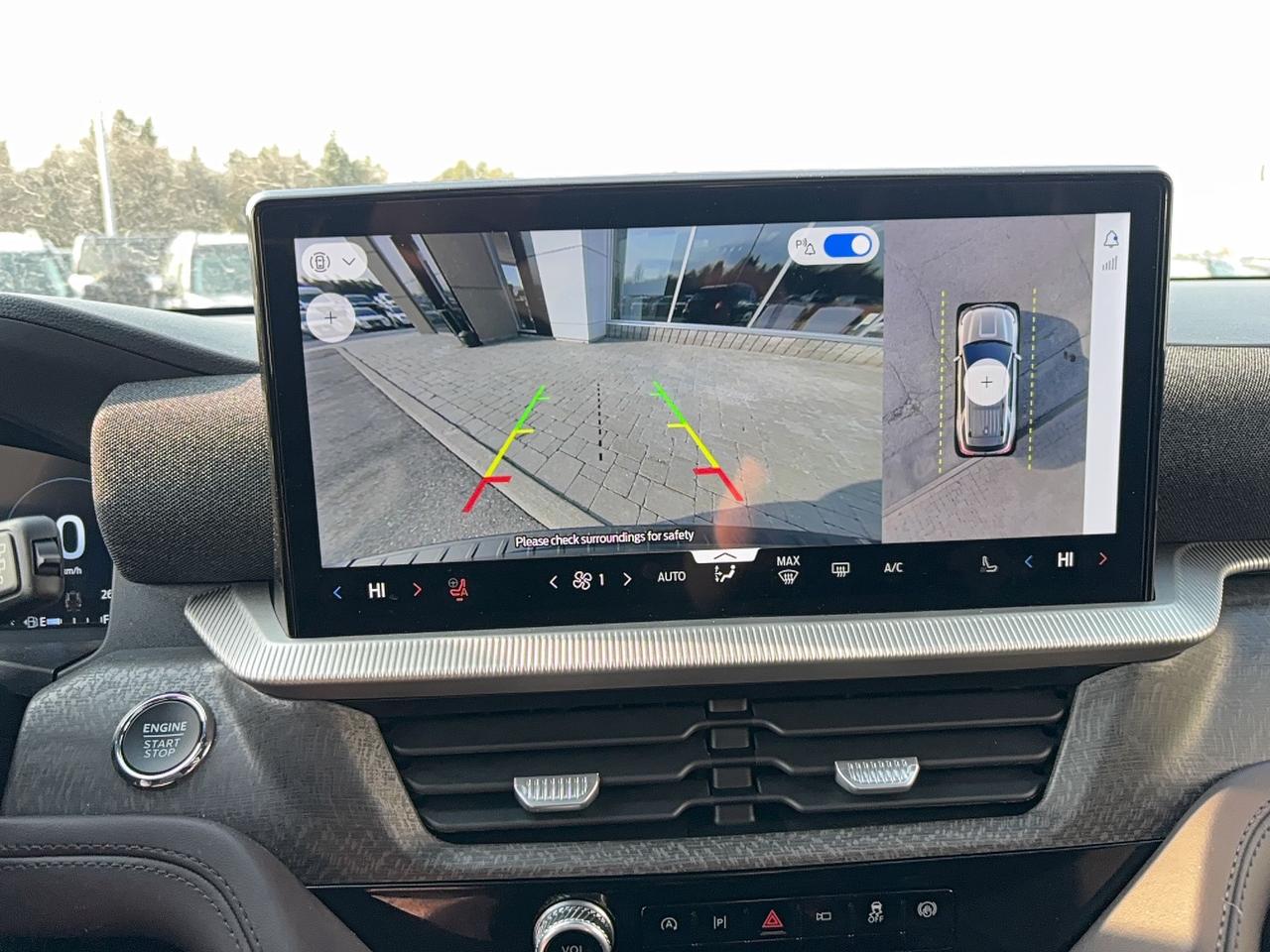 2026 Ford Explorer LOADED! 2.3L ECOBOOST! LEATHER, NAV, POWER GATE! Photo