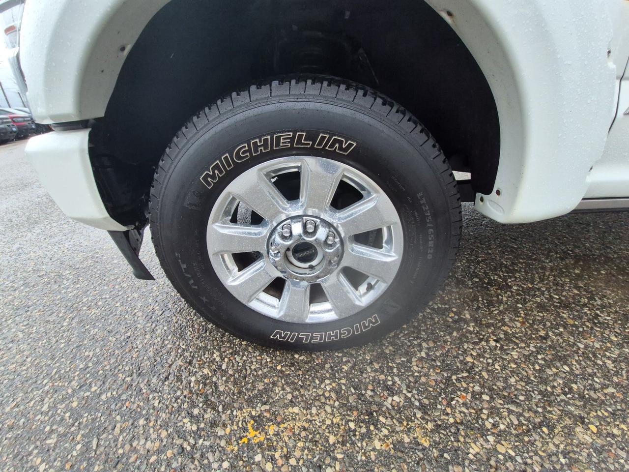 2022 Ford F-250 PLATNIUM! SOLD NEW HERE! LOADED! LEATHER, ROOF! Photo
