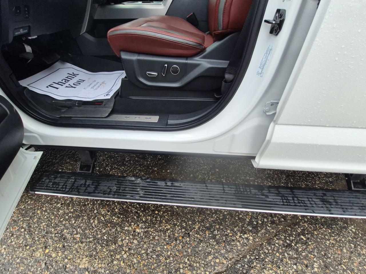 2022 Ford F-250 PLATNIUM! SOLD NEW HERE! LOADED! LEATHER, ROOF! Photo