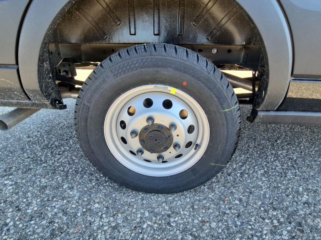 2026 Ford Transit T-350, MEDIUM RF, AWD, CO-PILOT 360 Photo4
