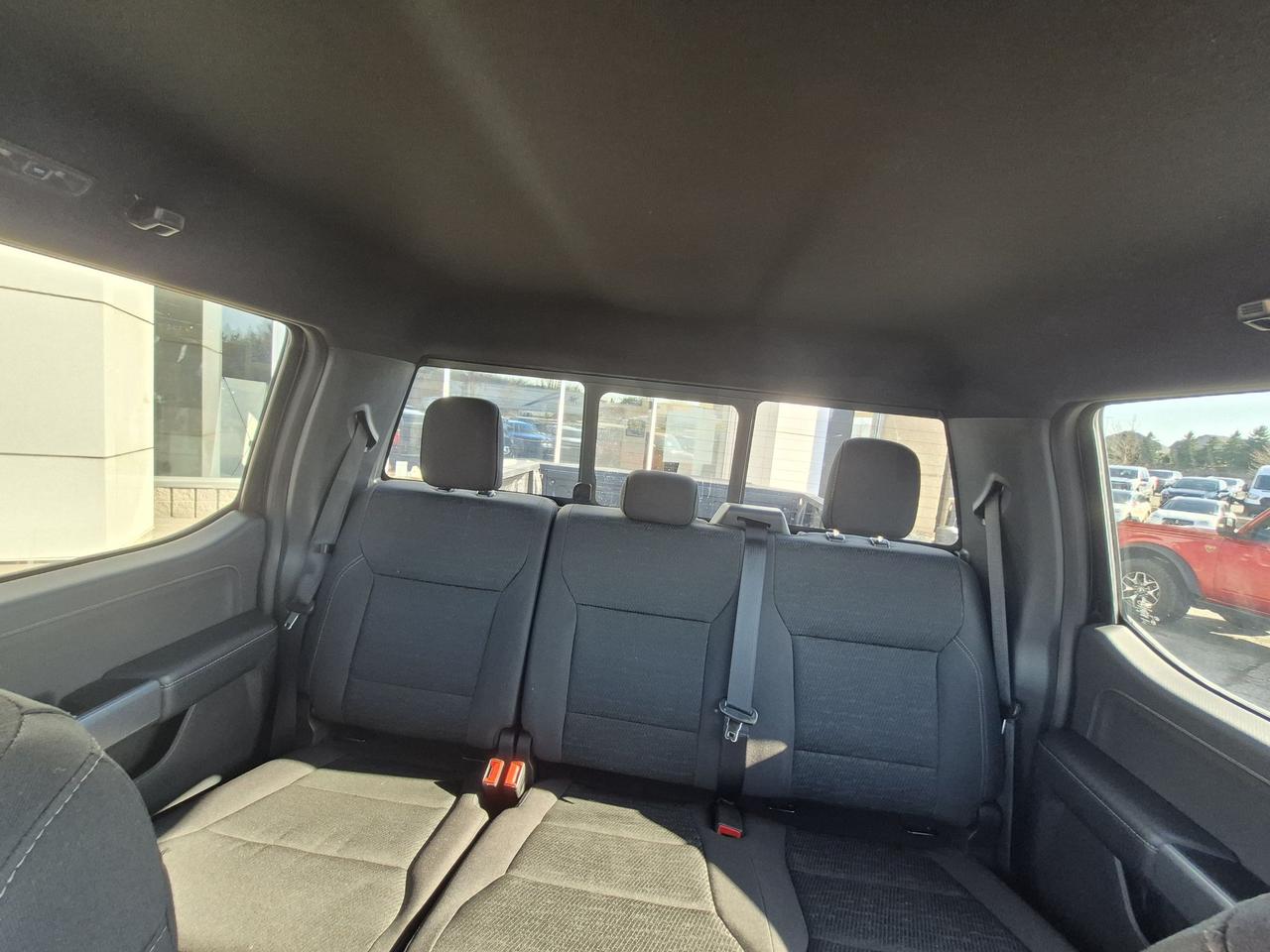 2025 Ford F-150 PREVIOUS DEMO! 5L ENGINE! 18" RIMS! SPORT! Photo