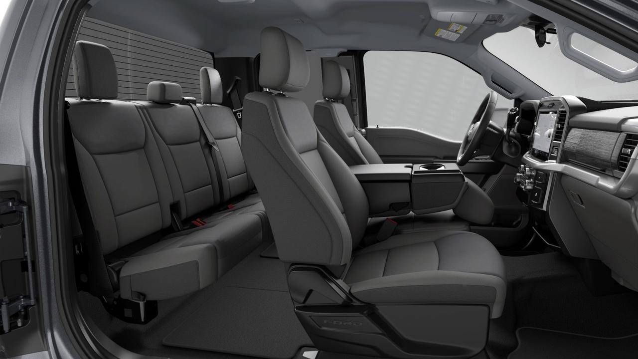 2026 Ford F-150 XLT 4WD SuperCab 6.5' Box Photo