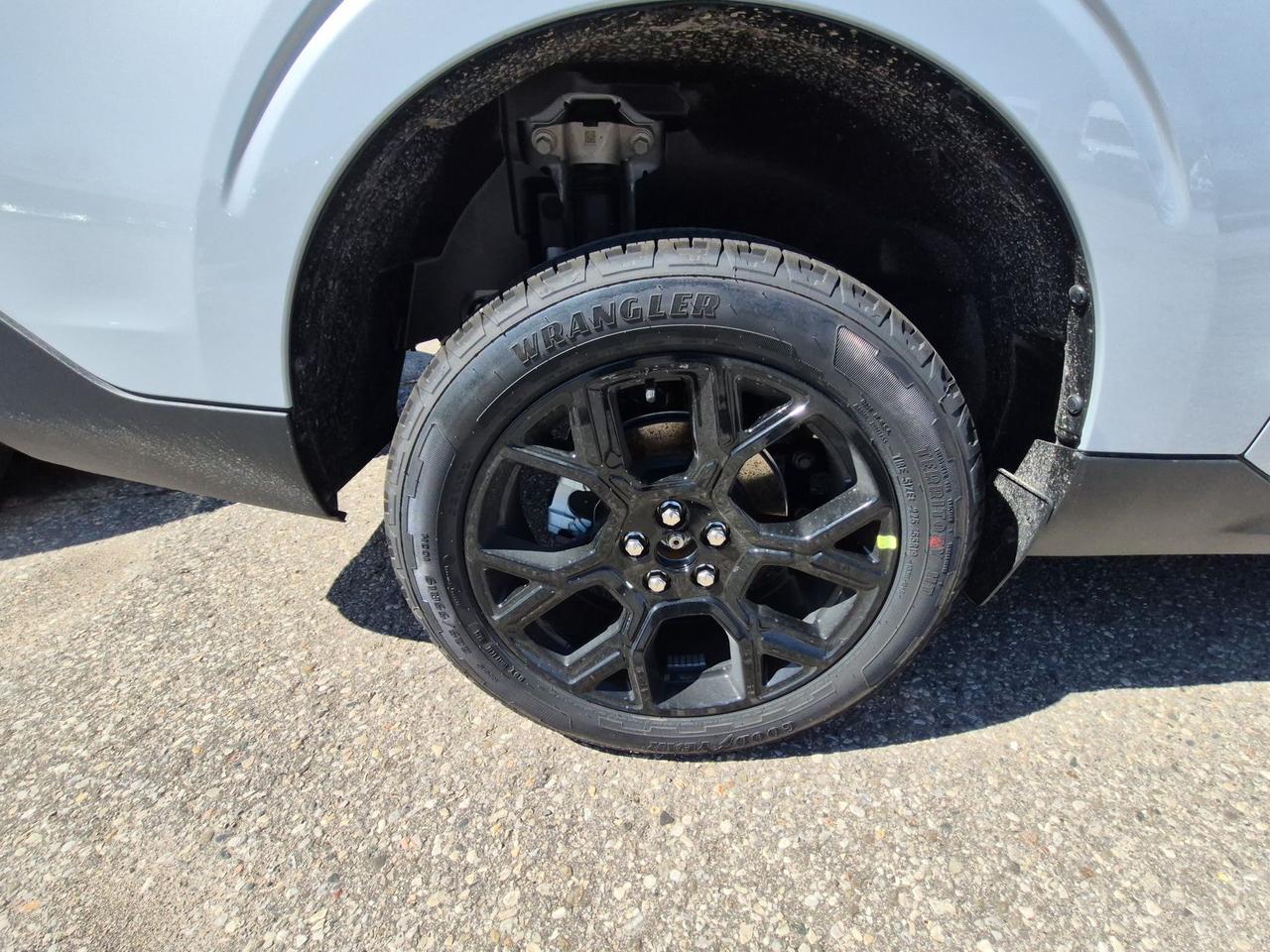 2026 Ford Maverick XLT, HYBRID, BLACK PKG, XLT LUX PKG, SPRAY-IN BED Photo4