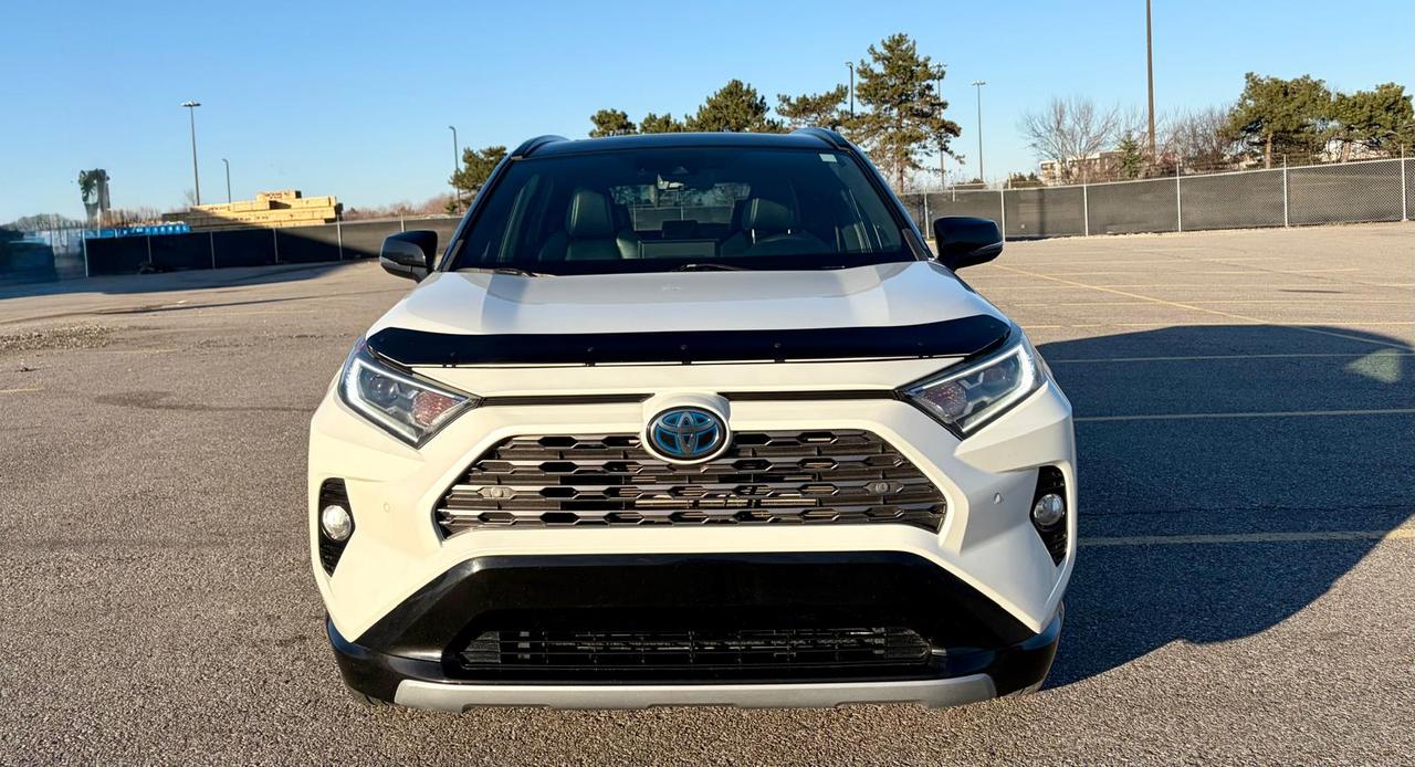 2019 Toyota RAV4 XSE Hybrid AWD - Photo #5