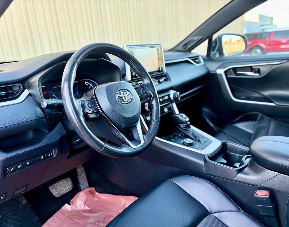 2019 Toyota RAV4 XSE Hybrid AWD - Photo #8
