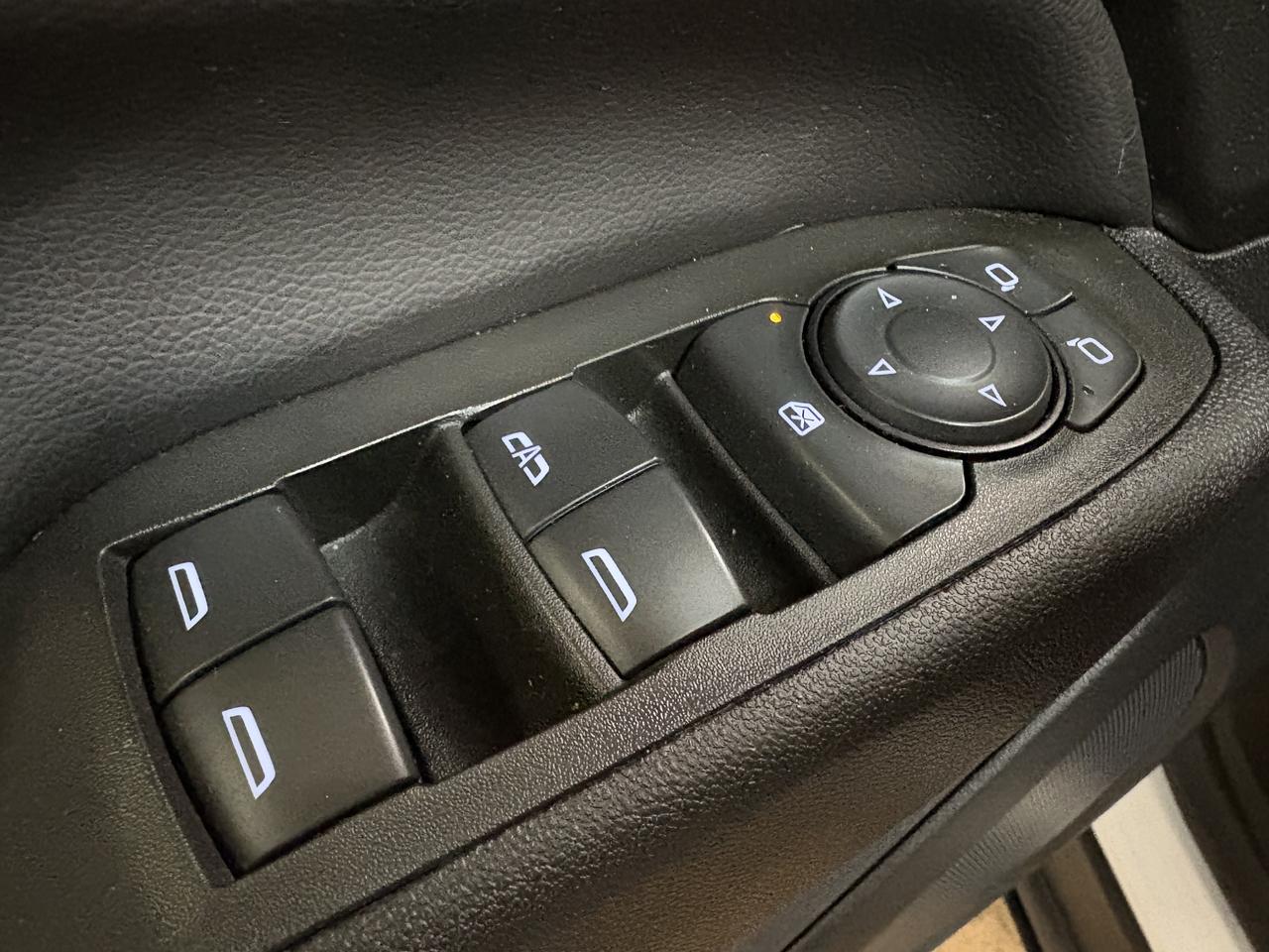 2024 Chevrolet Equinox LT Photo