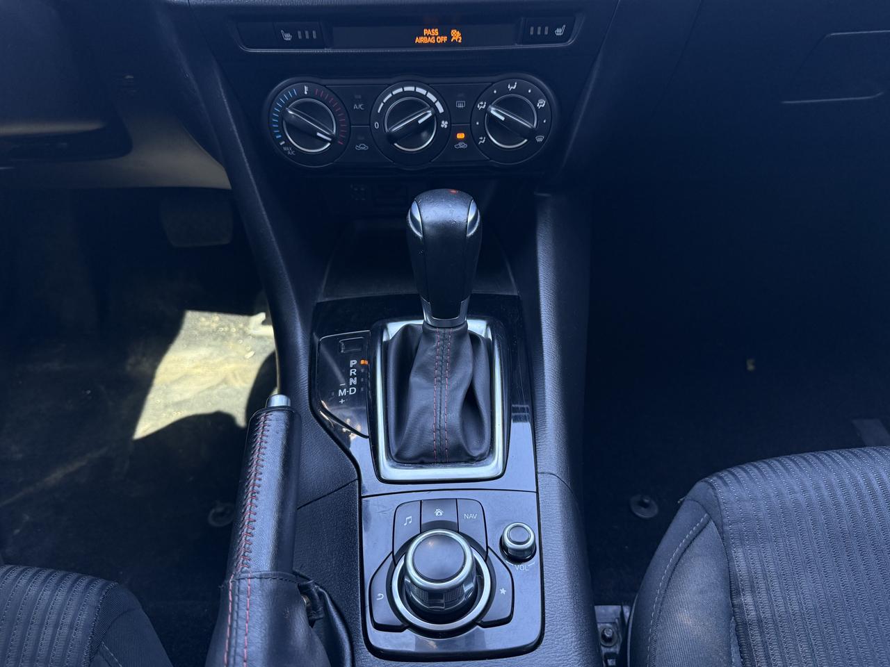 2016 Mazda MAZDA3 GS | Navigation | Backup Camera | Heated Seats Photo