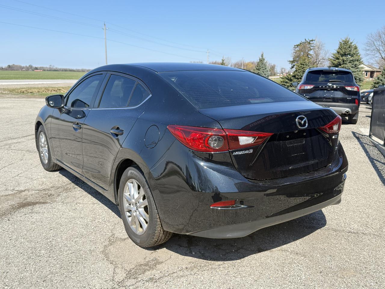 2016 Mazda MAZDA3 GS | Navigation | Backup Camera | Heated Seats Photo