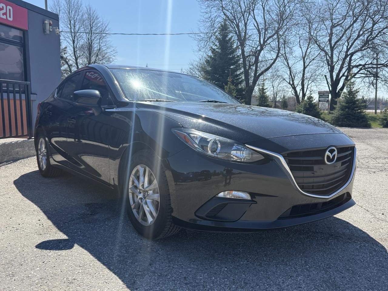 2016 Mazda MAZDA3 GS | Navigation | Backup Camera | Heated Seats Photo