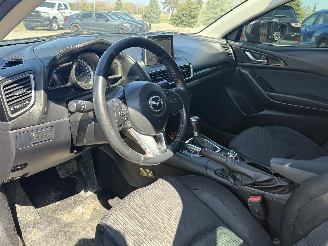 2016 Mazda MAZDA3 GS | Navigation | Backup Camera | Heated Seats Photo