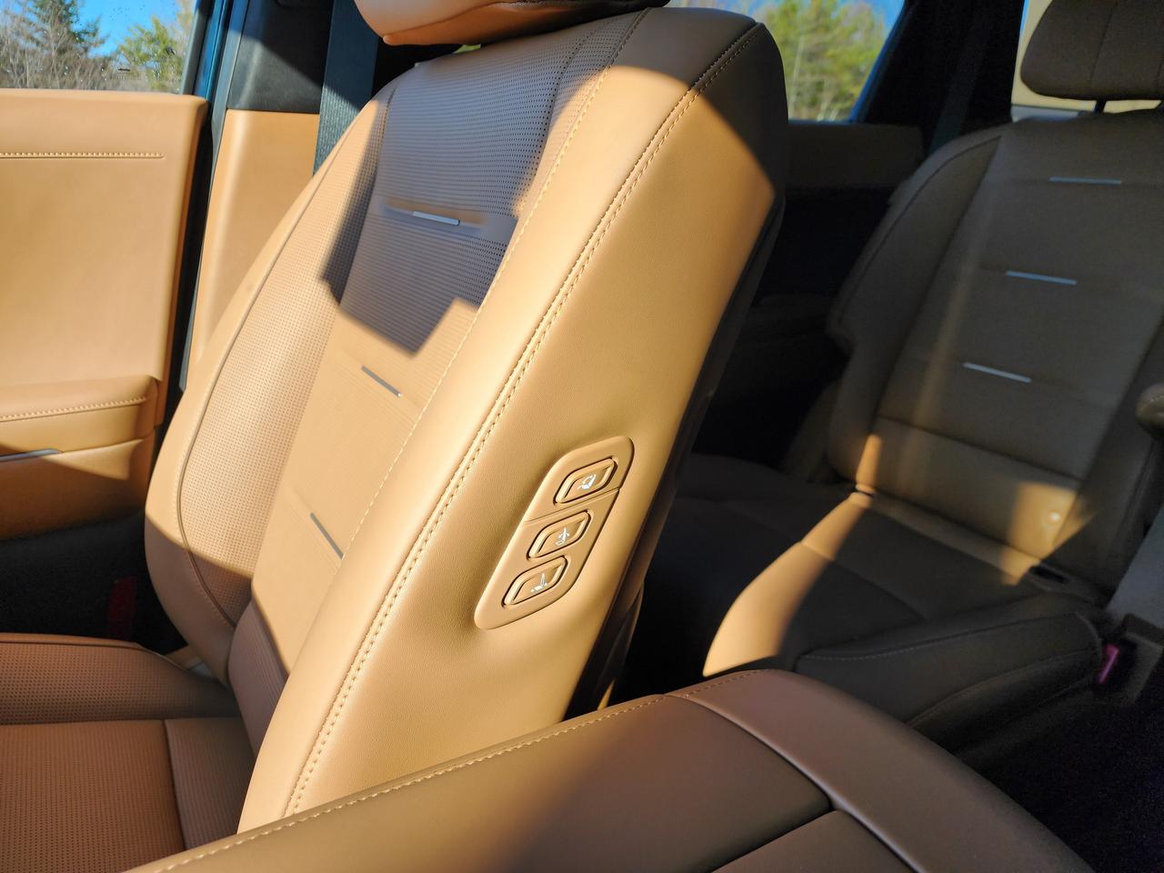 2026 Hyundai PALISADE ULTIMATE CALLIGRAPHY HEV Photo